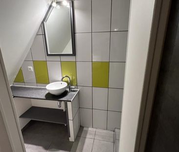 Petit meublé avec terrasse - Photo 6