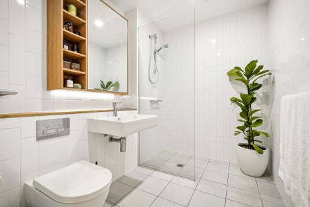 302/101C Lord Sheffield Circuit, Penrith - Photo 5