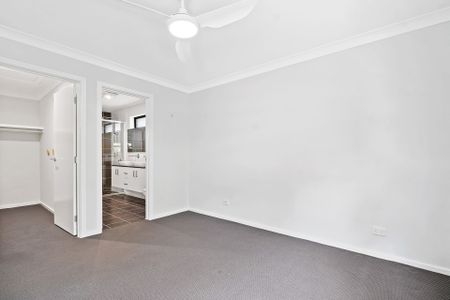 34 Preston Place, - Photo 2