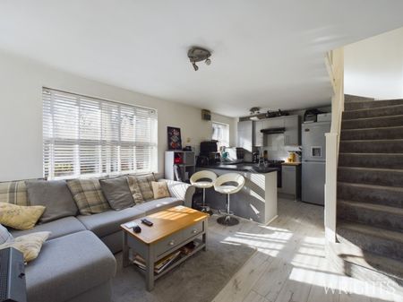 1 bedroom End Terraced House - Dunsters Mead, Welwyn Garden City - Photo 4