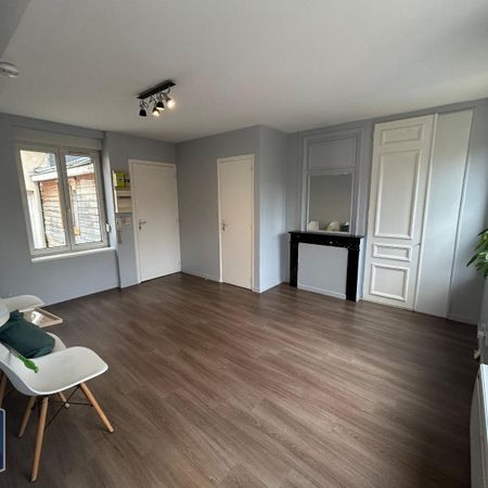 Location Appartement 1 pièce 32m² LILLE 59000 - Photo 3