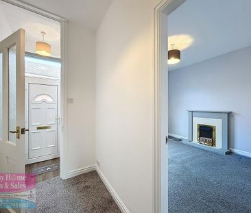 3 bedroom terraced house to rent - Photo 4