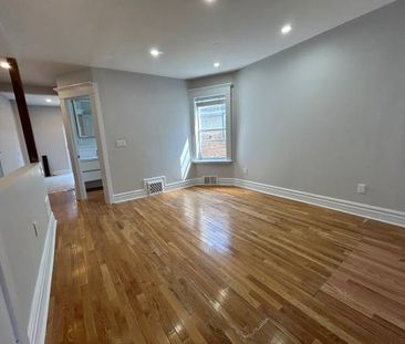 Great Leslieville Renovated 2-Bdrm for Rent - Photo 4