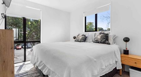 The Difference is ...... - Photo 2