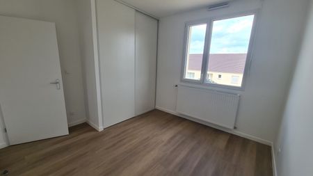 Location Maison 96 m² - Photo 2