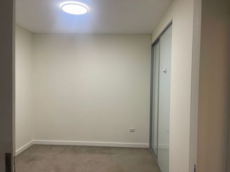 2 BEDROOM UNIT GROUND FLOOR - Photo 2