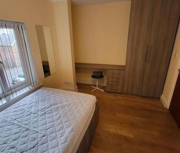 8 bedroom house to rent - Photo 5