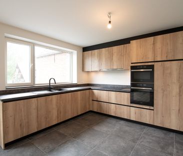 Nieuwbouwwoning met tuin en 4 slaapkamers in Zulte te huur! - Foto 6