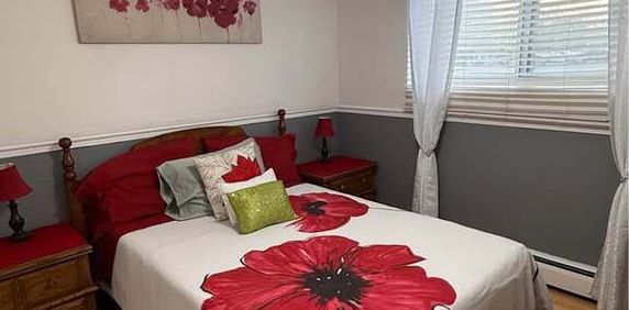 DISPONIBLE MAINTENANT | 4½ MEUBLÉ | TOUT - Photo 2