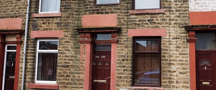 Shaw Road, Royton, Oldham OL2, London - Photo 1