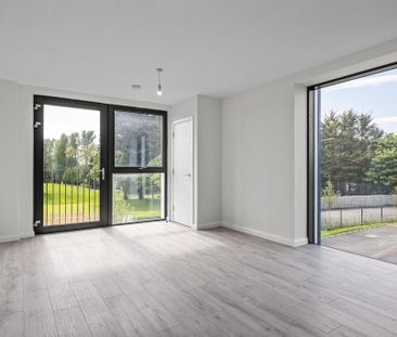 Apt 13, 1 Kings Hall Road, Belfast, BT9 6ZA - Photo 1