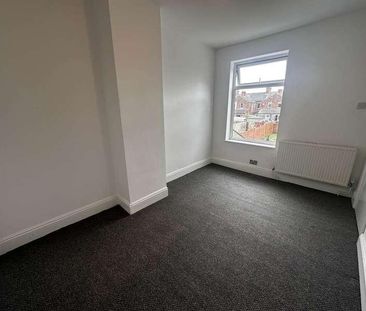David Street, Grimsby, DN32 - Photo 5