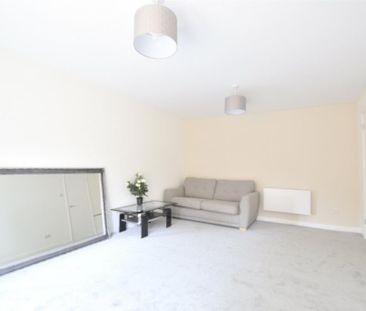 Parking to rent - Photo 3