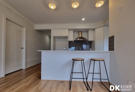 Modern Fresh Family Home - Photo 3