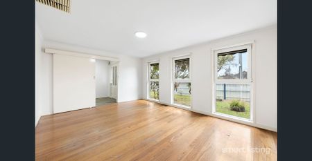 24 Tasman Drive, Bundoora, Vic 3083 - Photo 4