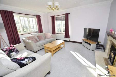 4 bedroom property to rent in Holt - Photo 3