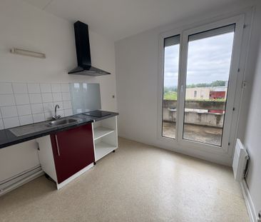 Location Appartement 3 pièces 68m² CARCASSONNE 11000 - Photo 3