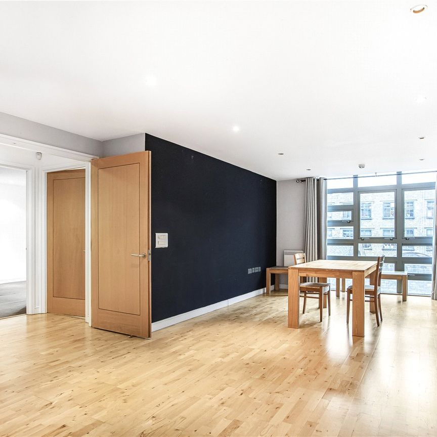 Garden Walk, Shoreditch, London, EC2A 3EW - Photo 1