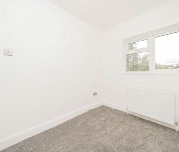 Hathaway Gardens, West Ealing, W13 - Photo 4