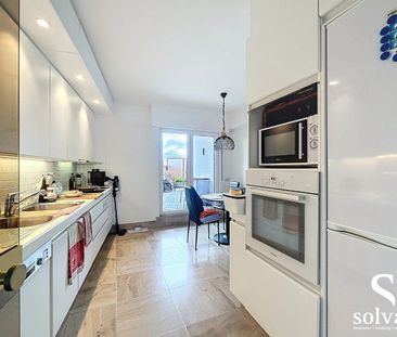 Appartement op de markt van Aalter! - Photo 1
