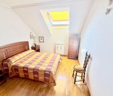 Alquiler de ático en Calle Ramiro III, 9 - Photo 5