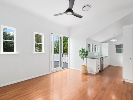 17, Parry Street, QLD, Bulimba - Photo 2