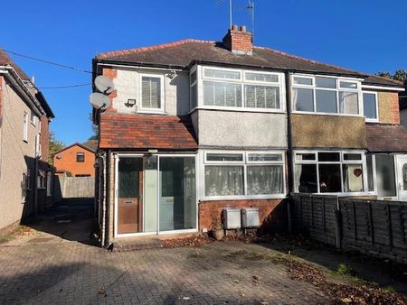 2 bedroom ground floor flat to rent - Photo 3