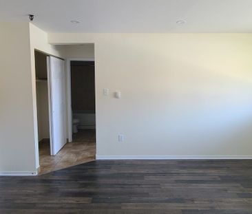 223 Windmill Road Dartmouth | Waterfront 1-Bedrooms | Openings for ... - Photo 2