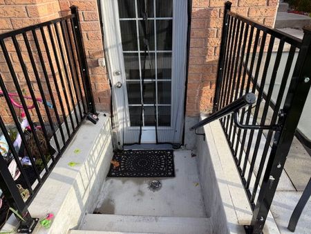 For Lease - 12 Cobblestone Court Unit# (Basement), Brampton, Ontario - Photo 2