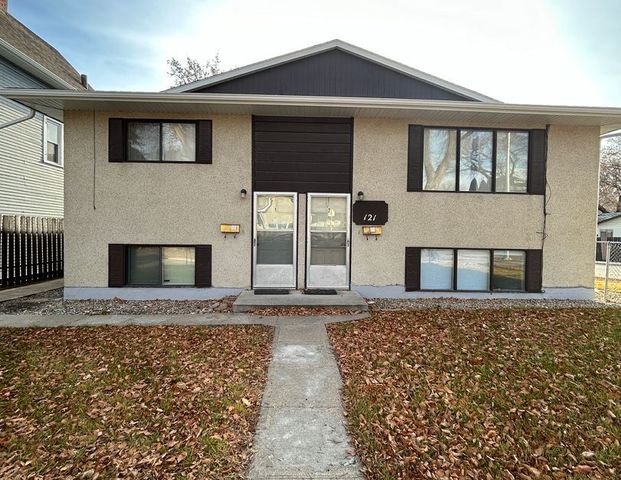 1 Bedroom Apartment in Caswell Hill - Photo 1