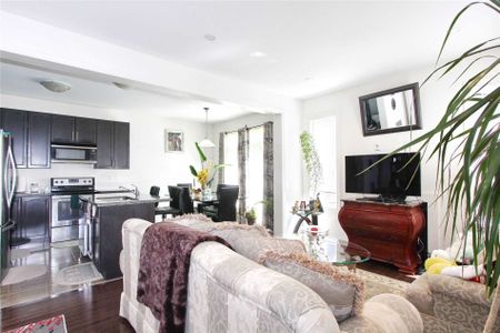 For Lease - 4 Humberstone Crescent, Brampton, Ontario - Photo 2