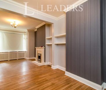 3 bedroom terraced house to rent - Photo 2