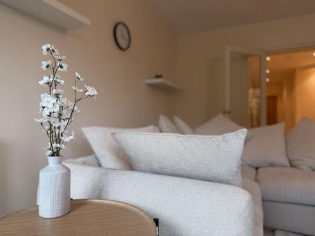 2 bedroom property to rent - Photo 2