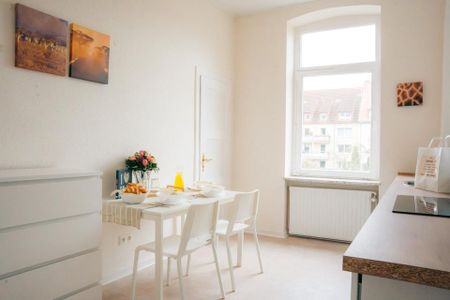 Dein 20qm All-Inclusive Room! Highspeed-WLAN, eigener TV & Balkon - Photo 2