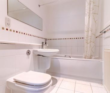 2 bedroom apartment to rent - Photo 6