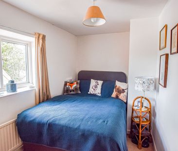 Great Massingham - Photo 3