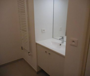 Location appartement 2 pièces 42.97 m² à Marseille 5e Arrondissemen... - Photo 2