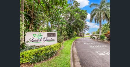 Walk Over the Road to Tweed City Shopping Centre - Photo 3