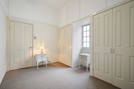 316 Cornwall Street, - Photo 5