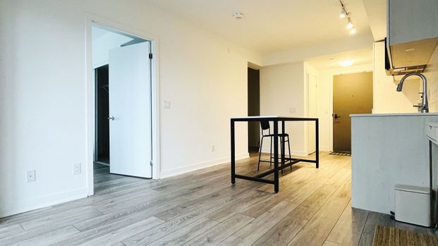 For Lease - 47 Mutual Street Unit# 808, Toronto, Ontario - Photo 1