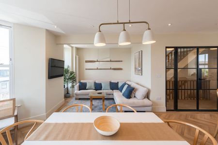 High Street - Photo 5