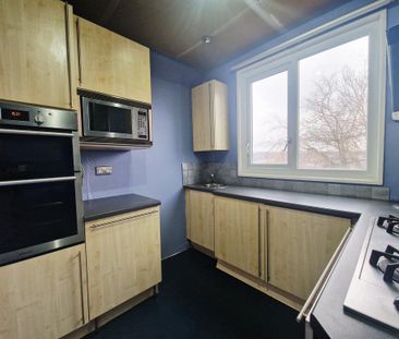 5 bedroom house to rent - Photo 2