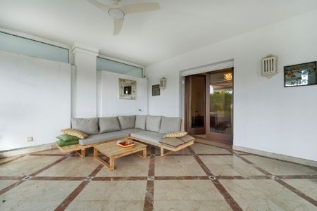3 Bedroom Apartment For Rent in Nagüeles, Málaga - Foto 3
