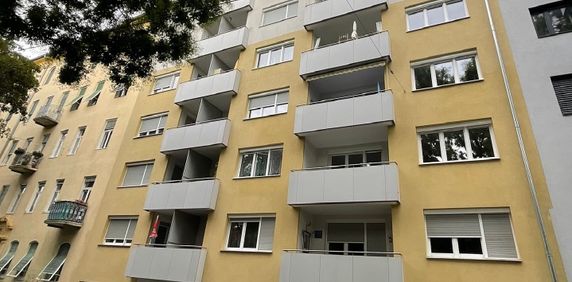 Gut aufgeteilte 2-Zimmer-Wohnung mit Abstellraum - Photo 2
