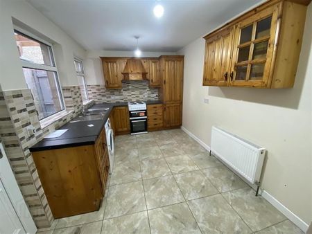 8 Clonavon Avenue, Portadown, BT62 3AE - Photo 5