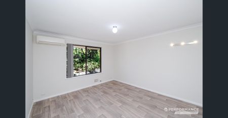 A Calm Haven in a Connected Setting - Photo 3