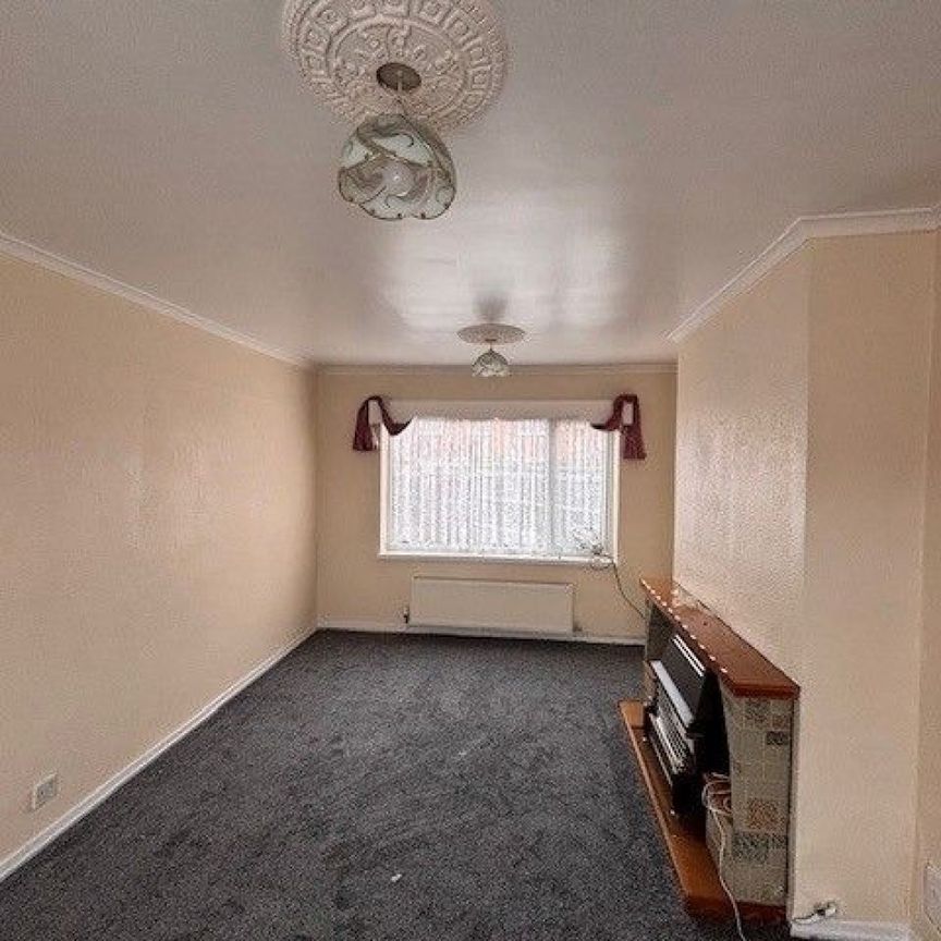 Whernside Crescent, Ribbleton, Preston - Photo 1