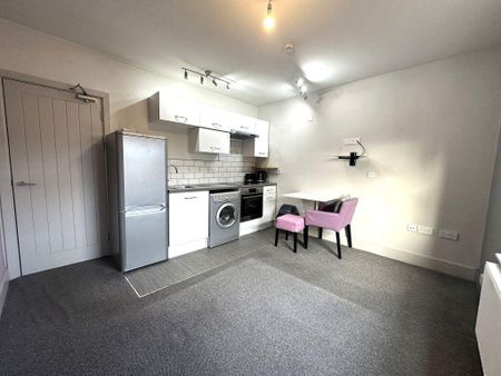 1 bedroom flat to rent - Photo 5