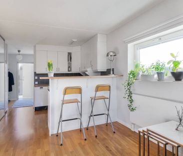 Skebokvarnsvägen, Bandhagen - Photo 1