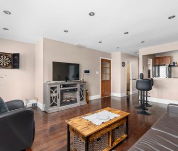 For Lease - 6127 Steeles Avenue, Toronto, Ontario - Photo 6